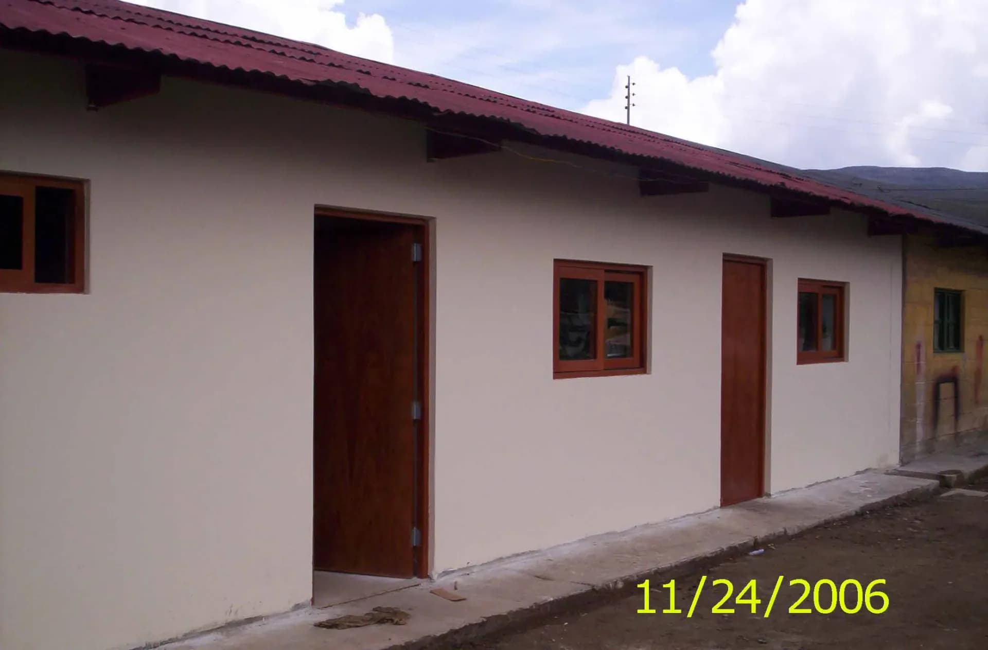 Cuarto de cocineros construido en el campamento Alpamina