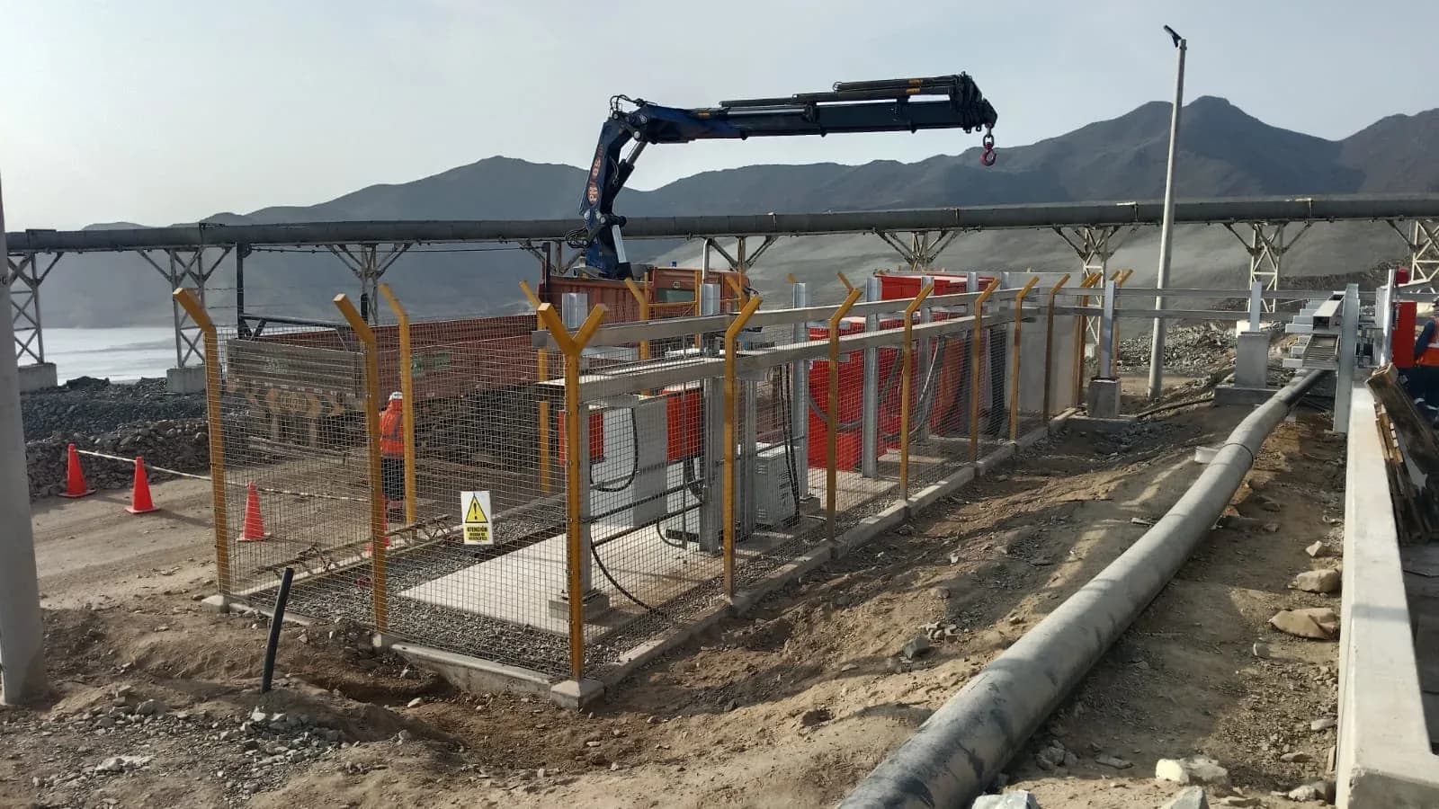 Estructuras de soporte del sistema de bombeo de relaves